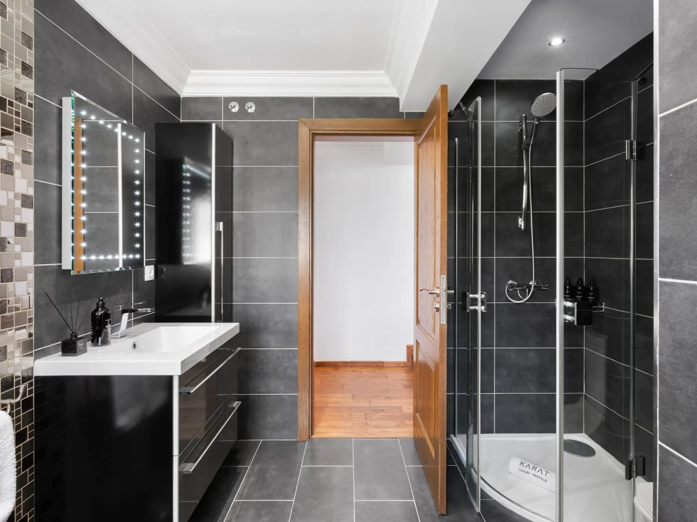 Casa Luxe Image 16