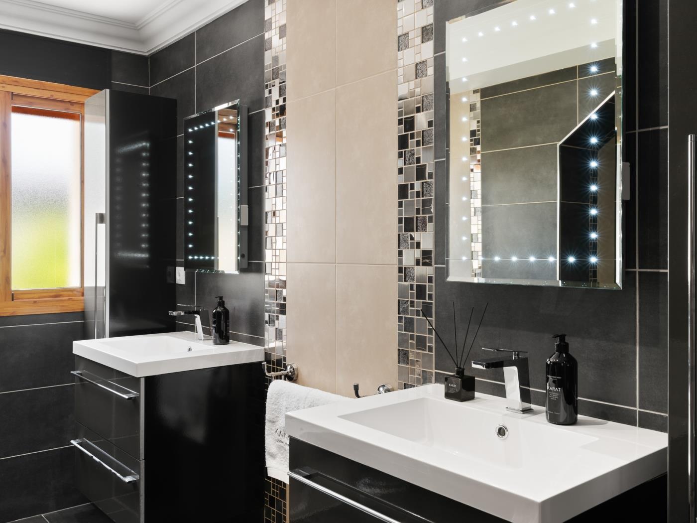 Casa Luxe Image 17