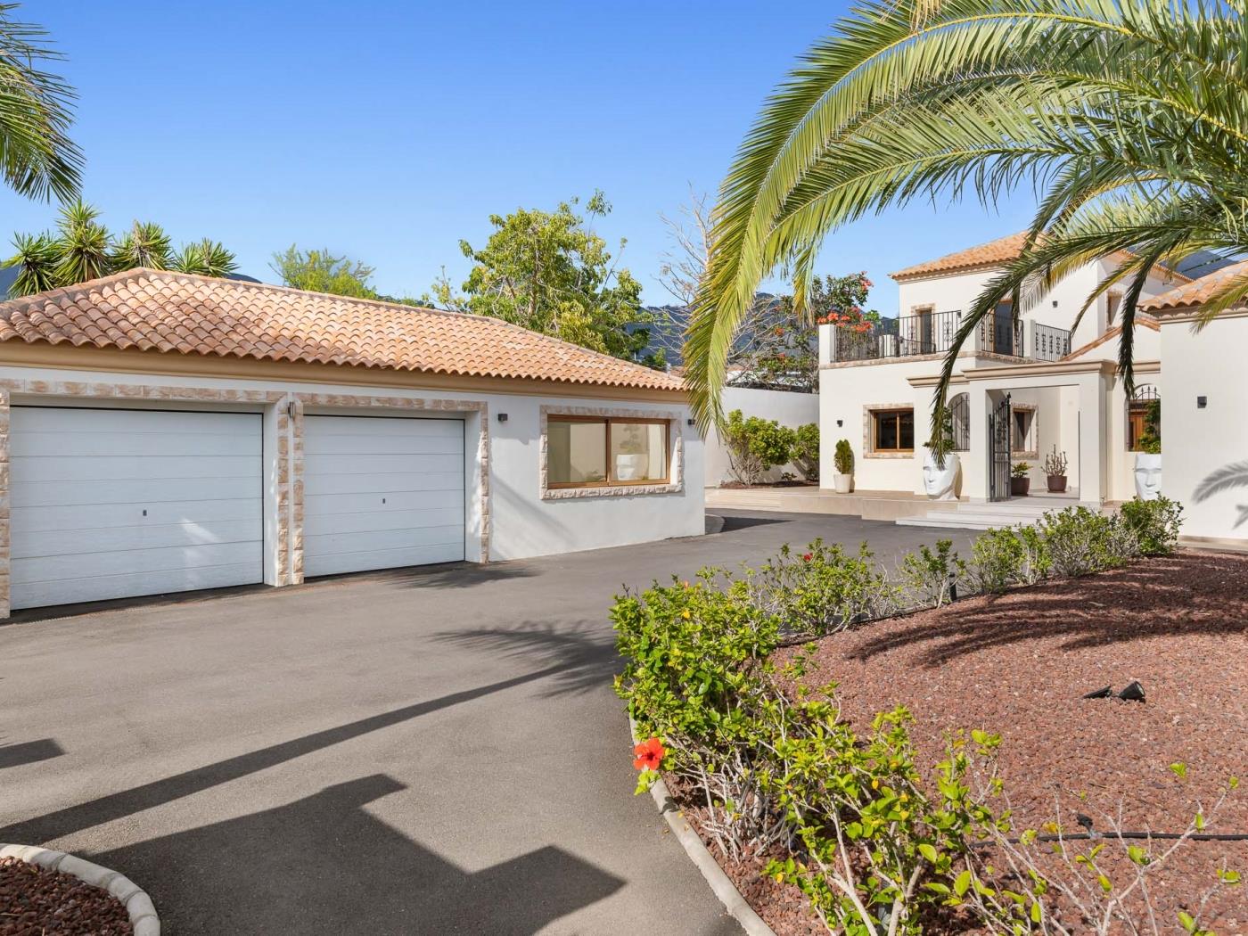 Casa Luxe Image 3
